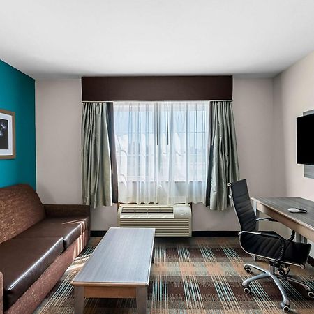 Best Western Presidential Hotel & Suites Pine Bluff Bagian luar foto