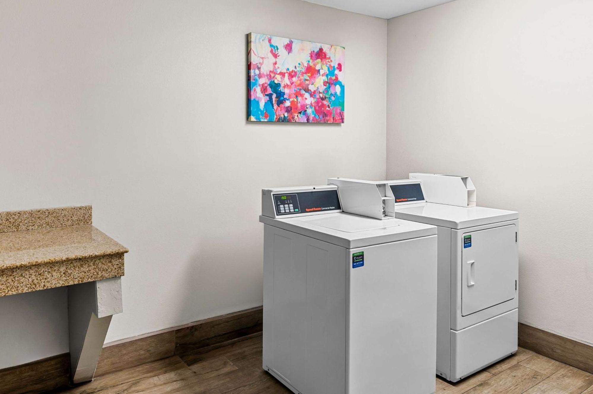 Best Western Presidential Hotel & Suites Pine Bluff Bagian luar foto