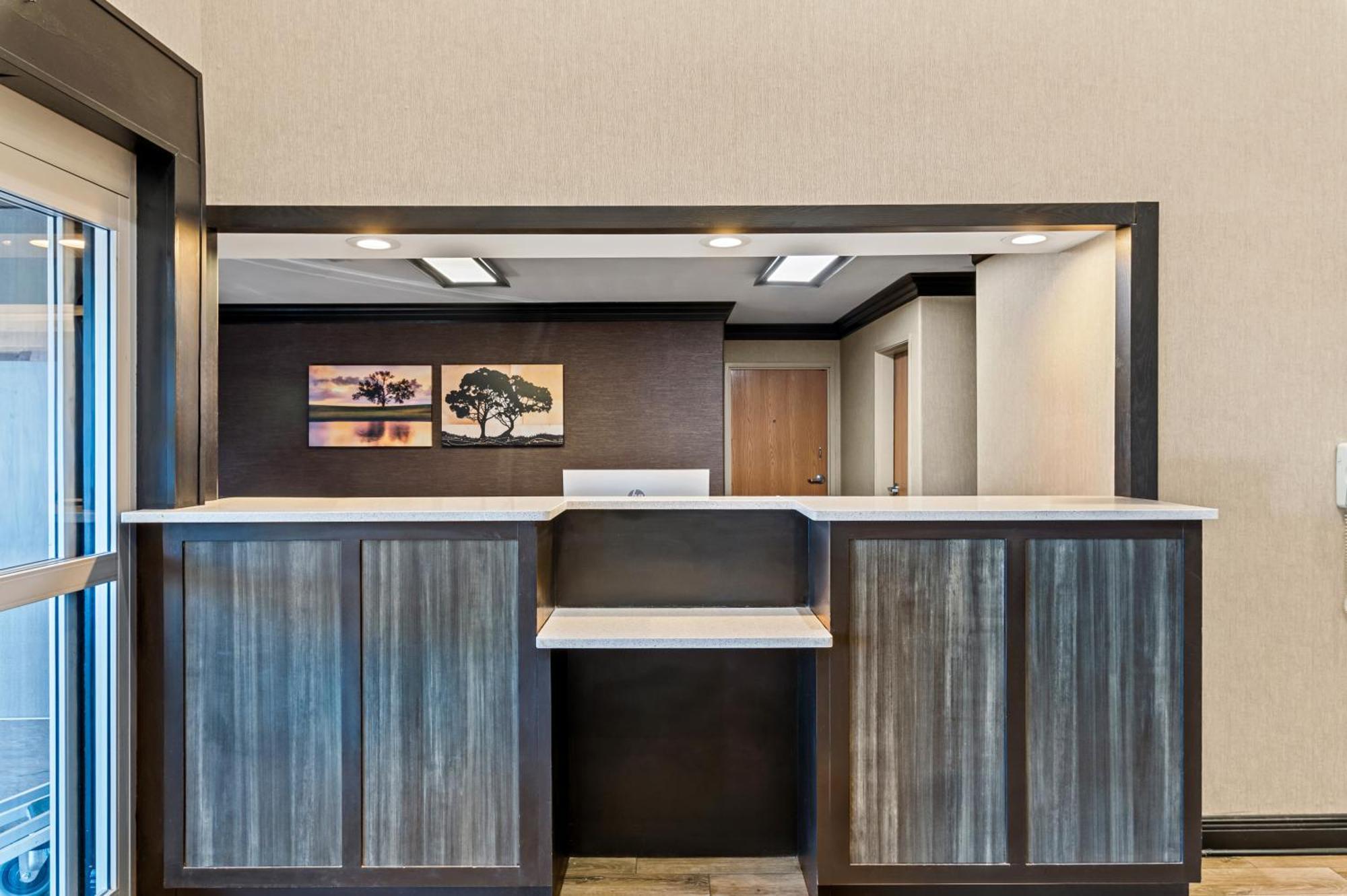 Best Western Presidential Hotel & Suites Pine Bluff Bagian luar foto