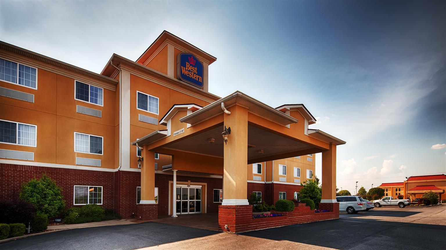 Best Western Presidential Hotel & Suites Pine Bluff Bagian luar foto