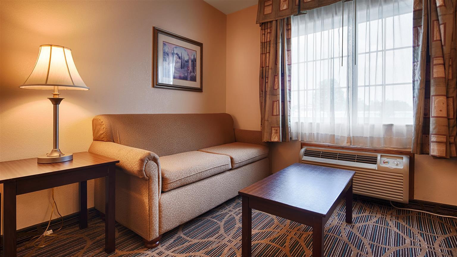 Best Western Presidential Hotel & Suites Pine Bluff Bagian luar foto