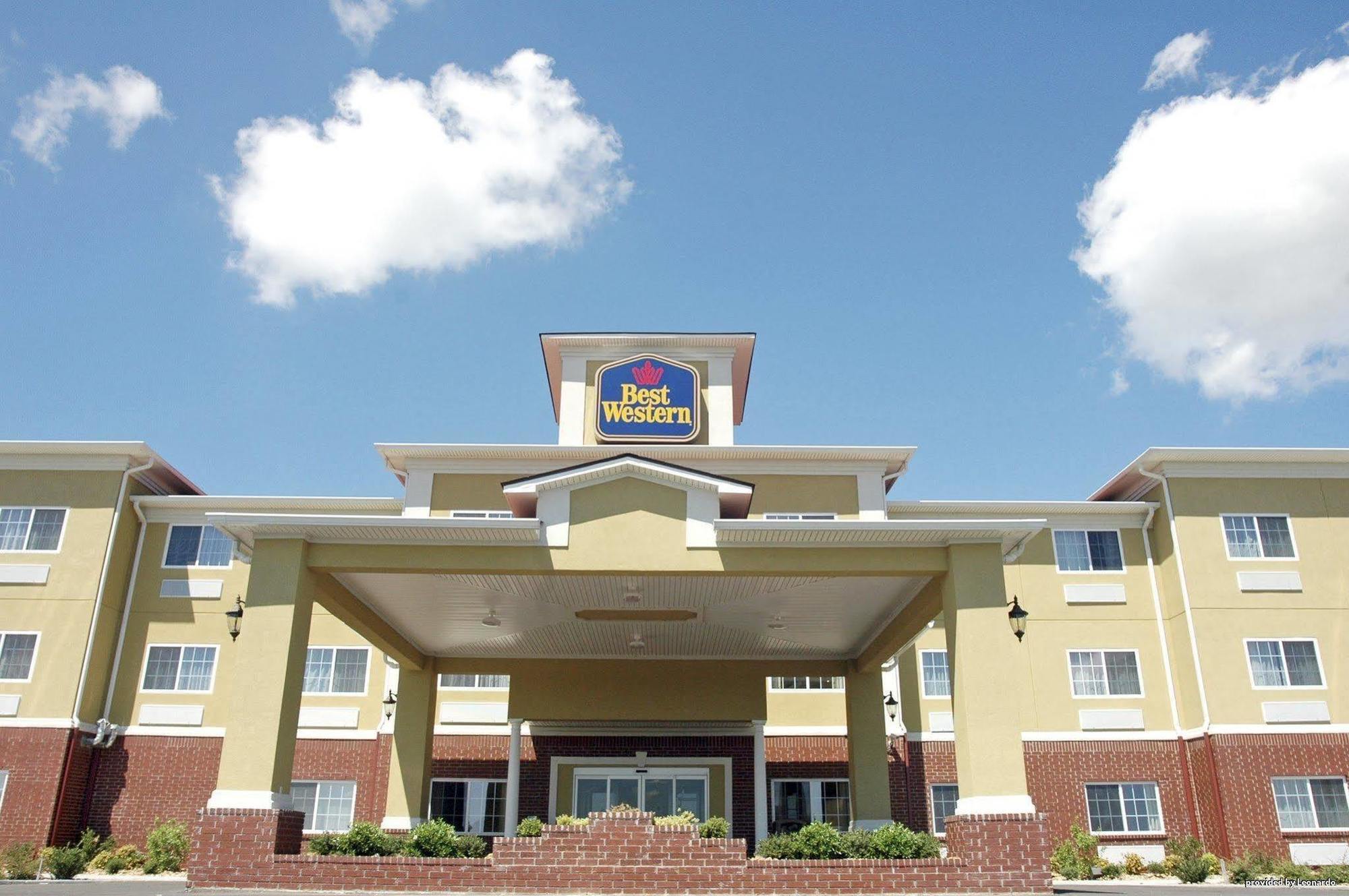Best Western Presidential Hotel & Suites Pine Bluff Bagian luar foto
